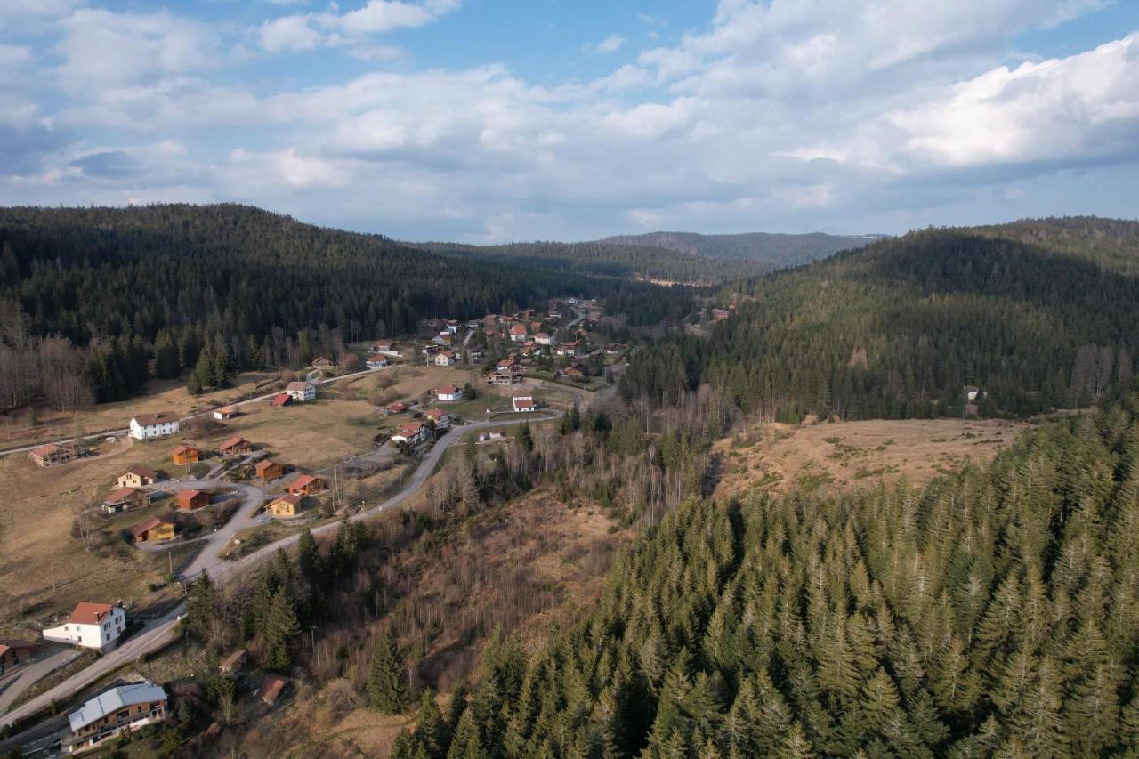 Chalets Des Hauts De France Ксонруп-Лонжеме Екстериор снимка